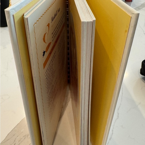 Cookbook - Picture 3 of 4